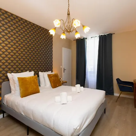 Lueur Des Annees Dorees דירה *