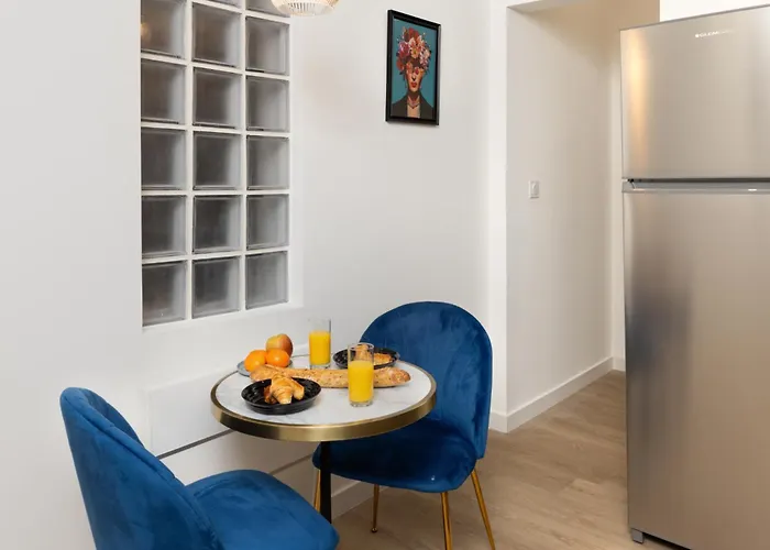 Lueur Des Annees Dorees Apartment Carcassonne